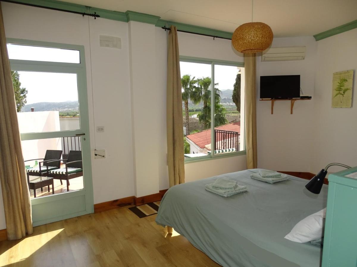Bed & Breakfast Casa Alestelou Tormos